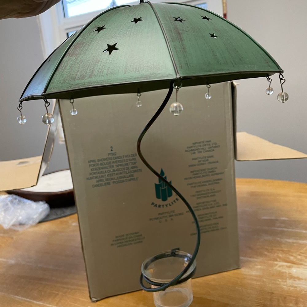 April Showers Candle holder